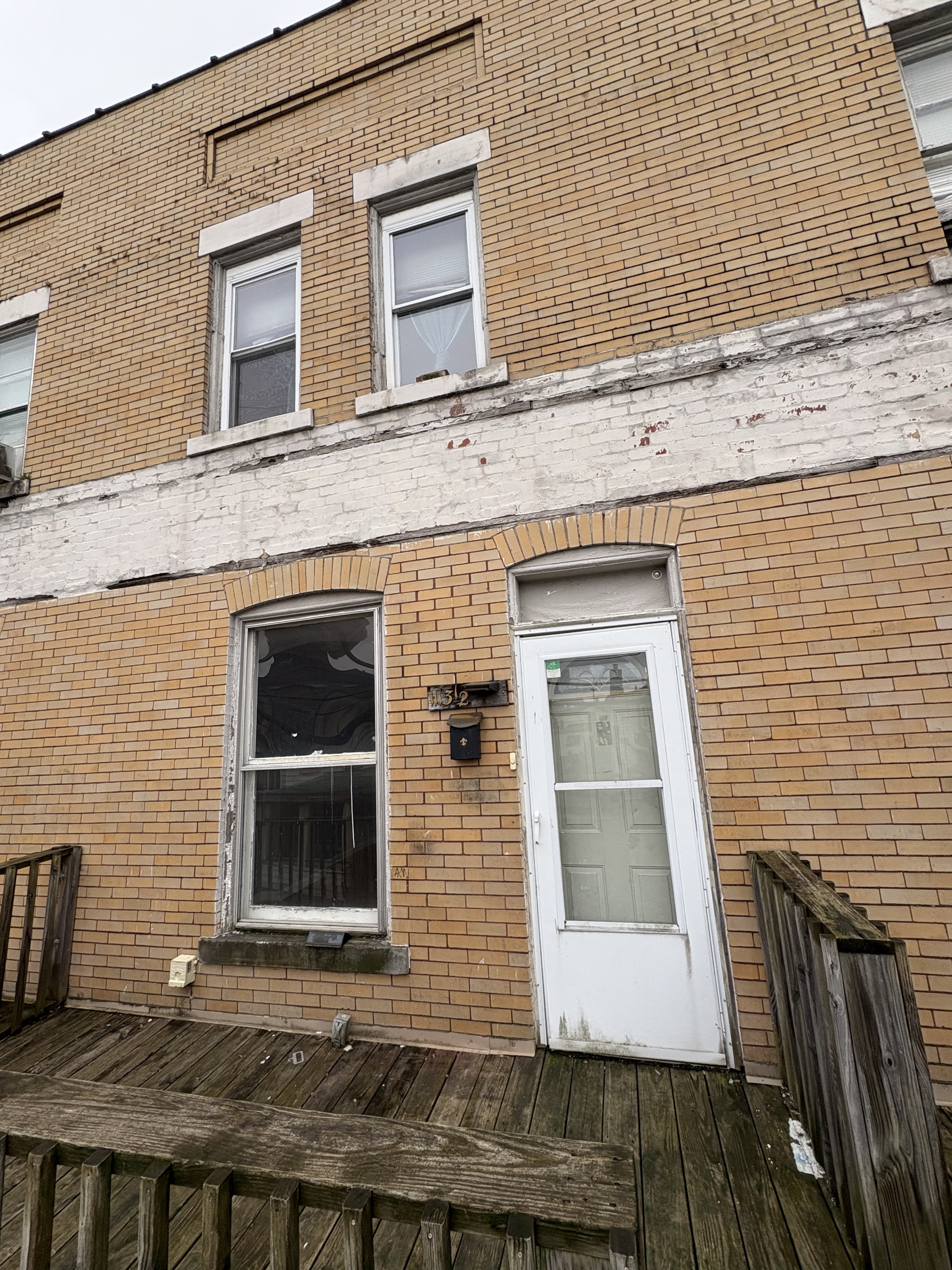 1113 1/2 Church Avenue